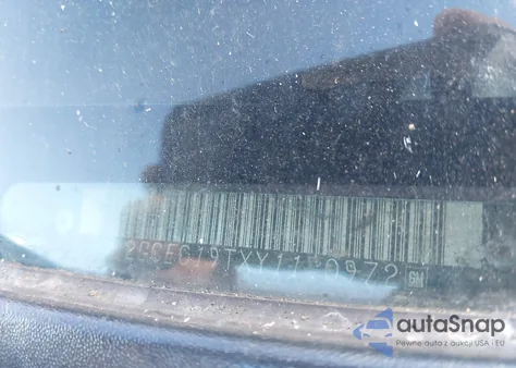 2000 Chevrolet Silverado 1500 Lt z USA, uszkodzony, nr VIN 2GCEC19TXY1190972